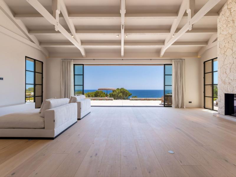 Elegant Villa for sale in Mallorca - Bendinat , Bendinat 