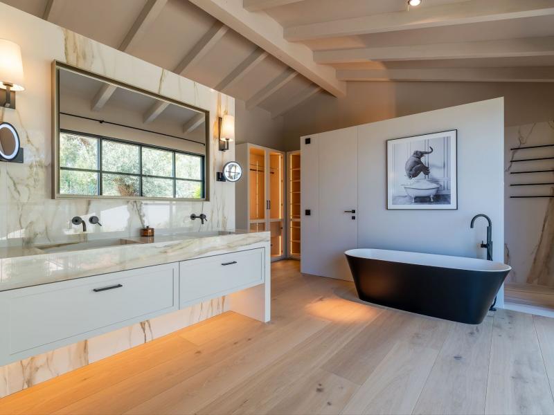 Elegant Villa for sale in Mallorca - Bendinat , Bendinat 