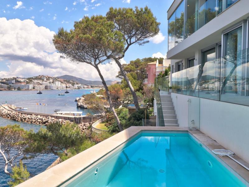 Frontline Villa for sale in Santa Ponsa - Mallorca , Illes Balears , Santa Ponca 