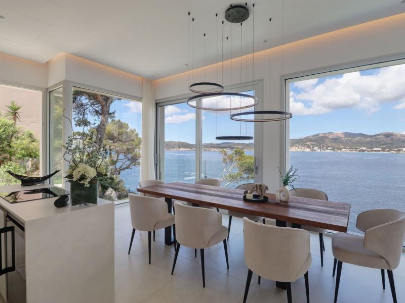 Frontline Villa for sale in Santa Ponsa - Mallorca , Illes Balears , Santa Ponca 