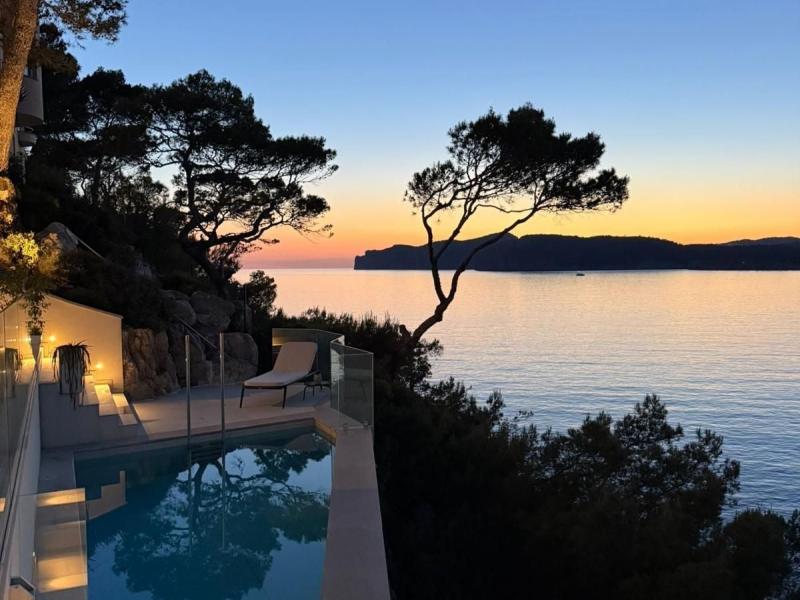 Frontline Villa for sale in Santa Ponsa - Mallorca , Illes Balears , Santa Ponca 