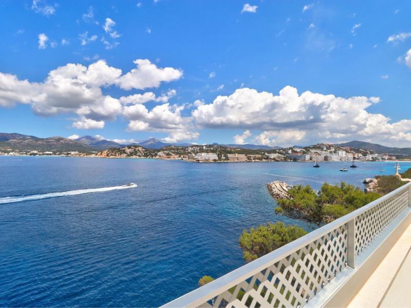 Frontline Villa for sale in Santa Ponsa - Mallorca , Illes Balears , Santa Ponca 