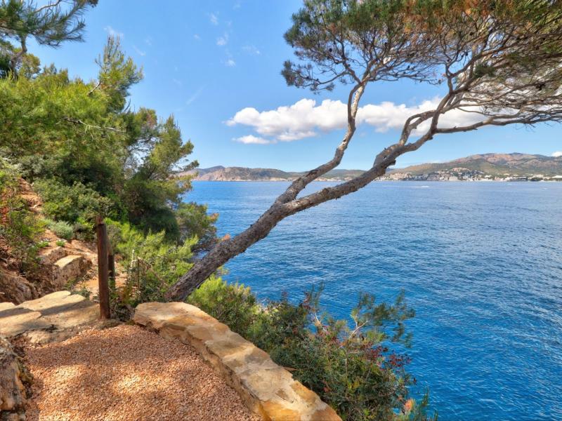 Frontline Villa for sale in Santa Ponsa - Mallorca , Illes Balears , Santa Ponca 
