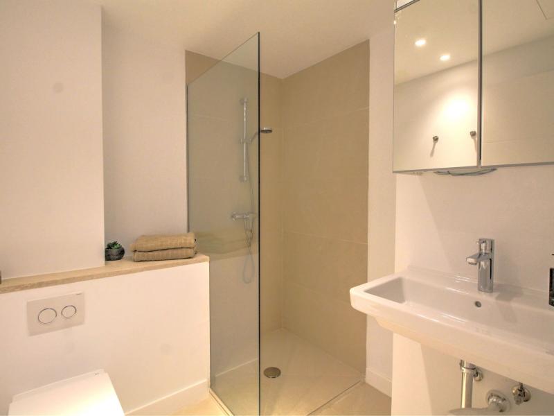 Frontline Apartment for Sale in La Caleta Santa Ponsa , Illes Balears , Santa Ponca 
