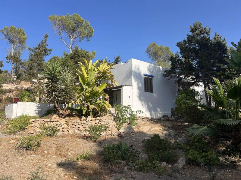 Building Plot & Renovation Opportunity for Sale in Portinatx, Ibiza , Portinatx 
