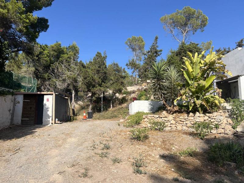 Building Plot & Renovation Opportunity for Sale in Portinatx, Ibiza , Portinatx 