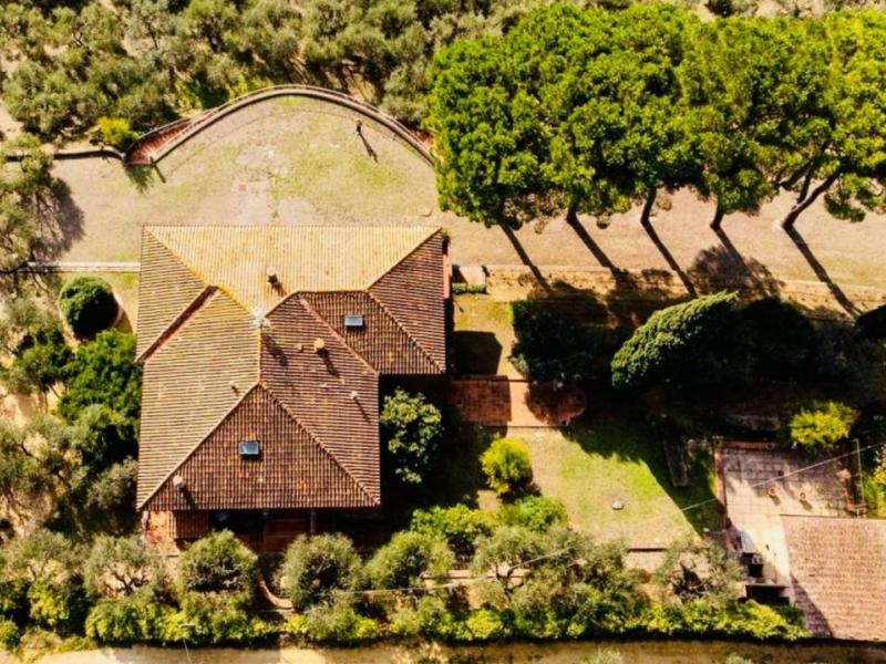 Restored Villa with Pool for Sale in Poggibonsi, Chianti, Tuscany , Tuscany 