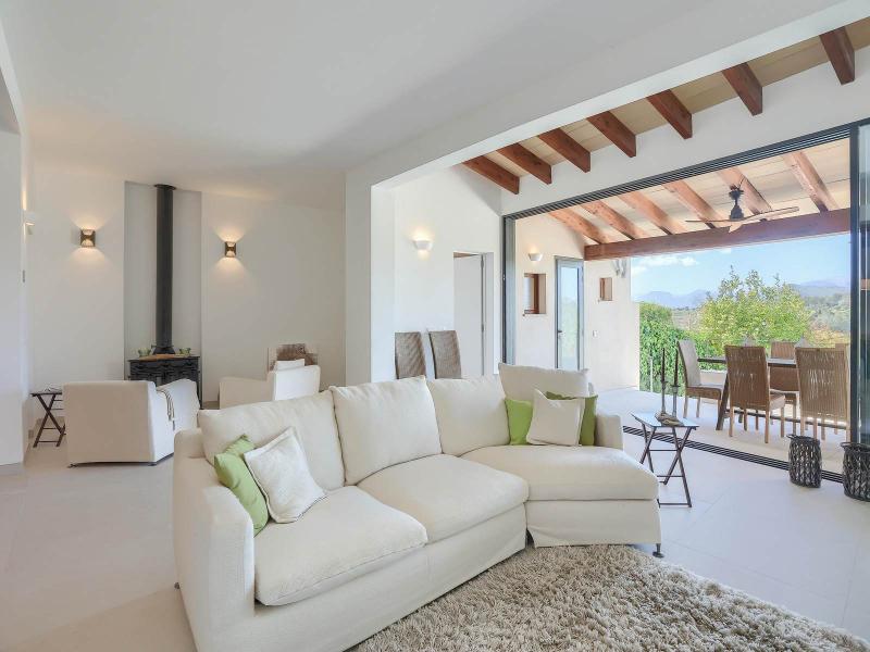 Exquisite Townhouse for Sale , Central 