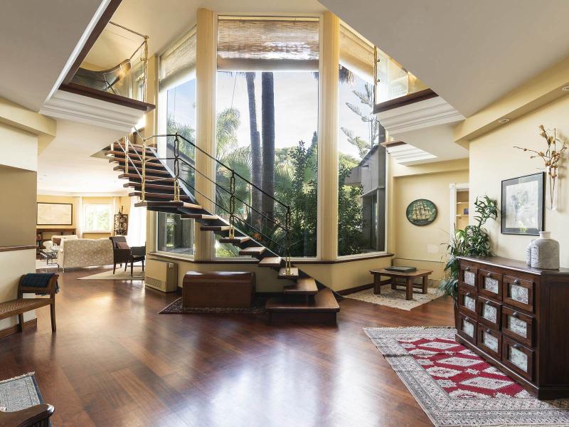 Elegant Villa for Sale in Terramar, Sitges , Sitges 