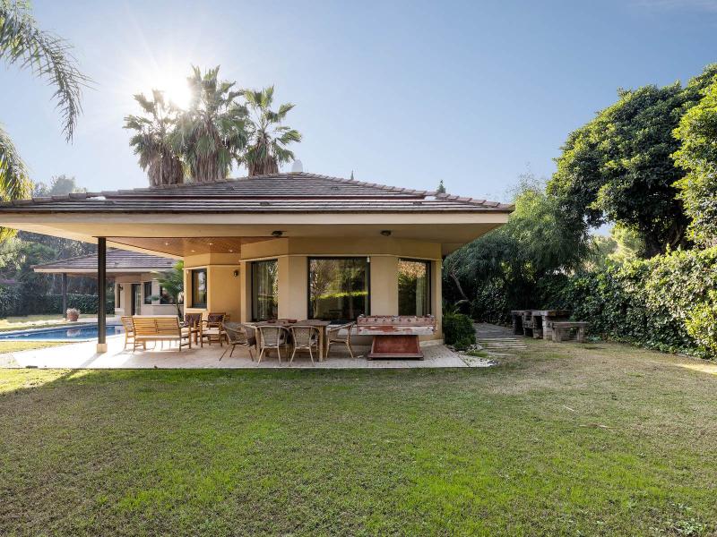 Elegant Villa for Sale in Terramar, Sitges , Sitges 