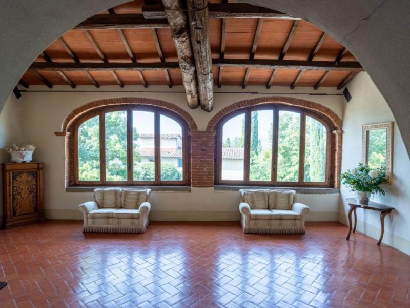 Historic Hamlet with Villa, Agriturismo, Vineyard and Church for Sale Near Arezzo, Tuscany , Tuscany 