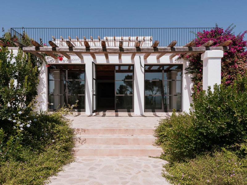 Restored Blakstad Finca for Sale in Ibiza , Santa Gertrudis 