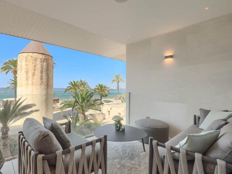 Luxury Seafront Apartment for Sale in Portixol Palma , 