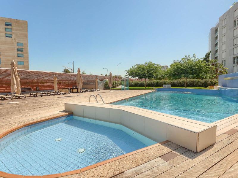 Luxury Seafront Apartment for Sale in Portixol Palma , 