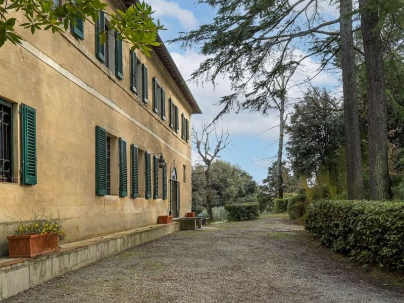 Houses for sale in Siena - Montepulciano , 