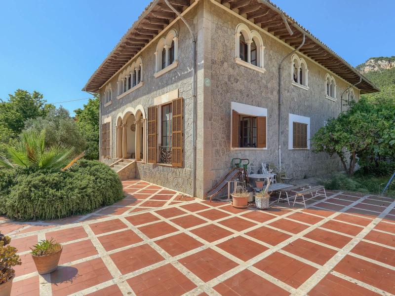 Villa for Sale in Valldemossa, Mallorca , Valldemossa 