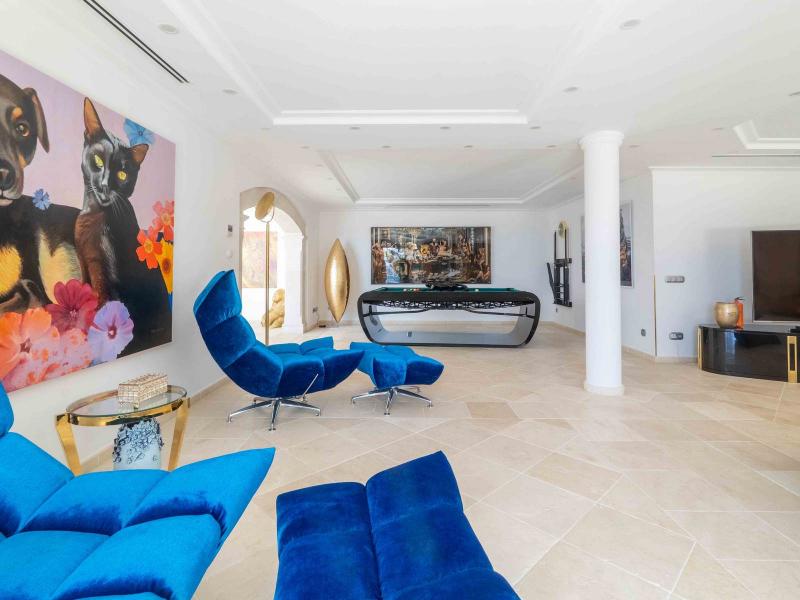 Luxury Beachfront Villa for Sale in Costa de la Calma, Mallorca , Calvia 