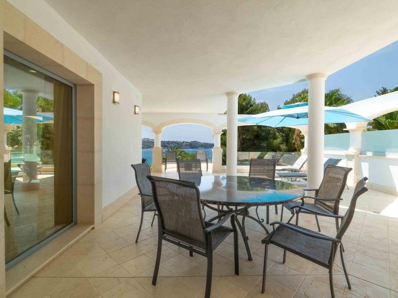 Luxury Beachfront Villa for Sale in Costa de la Calma, Mallorca , Calvia 