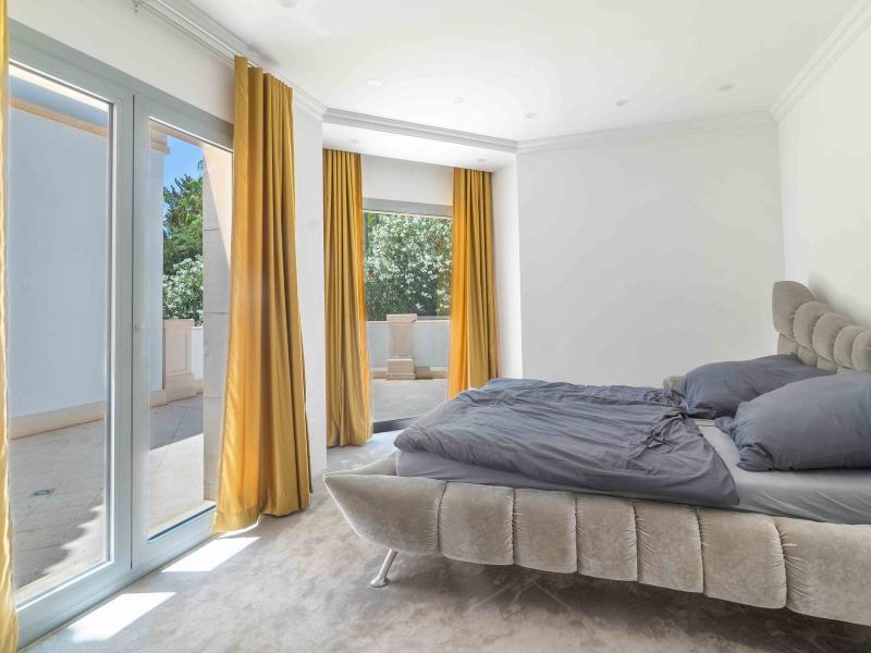 Luxury Beachfront Villa for Sale in Costa de la Calma, Mallorca , Calvia 