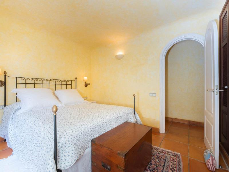 Charming Single-Level Ibiza Home Surrounded by Nature , Sant Josep de sa Talaia, 