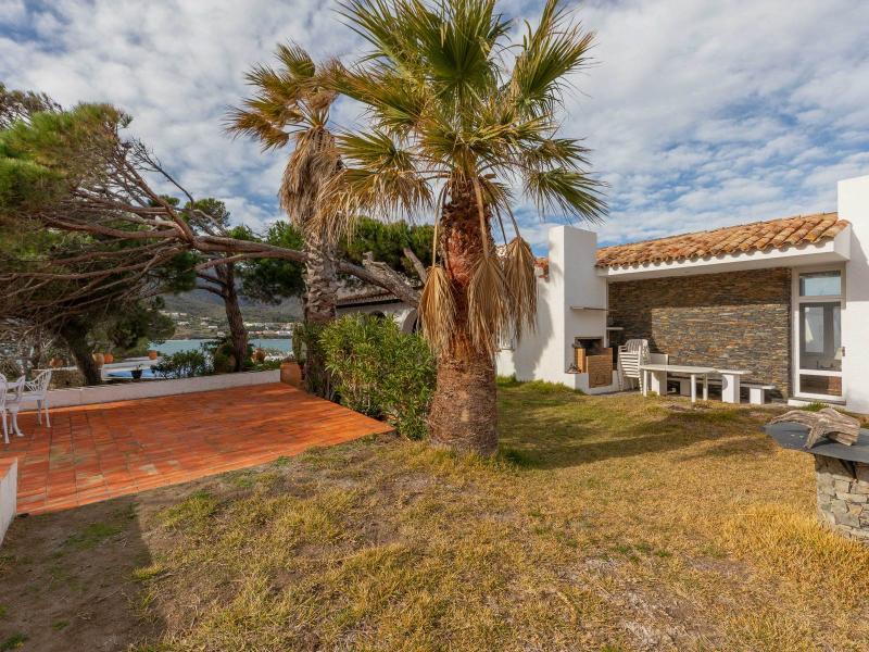 Rare Hilltop Villa with 360° Views , Costa Brava 