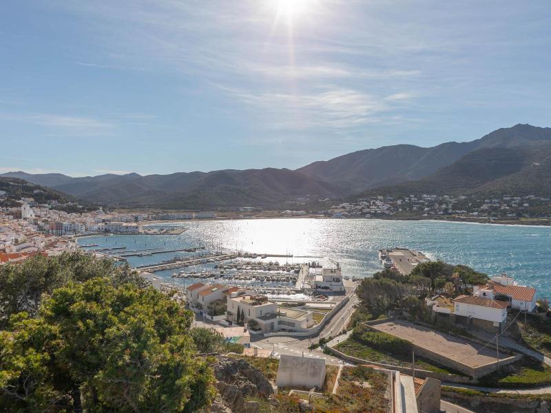 Rare Hilltop Villa with 360° Views , Costa Brava 