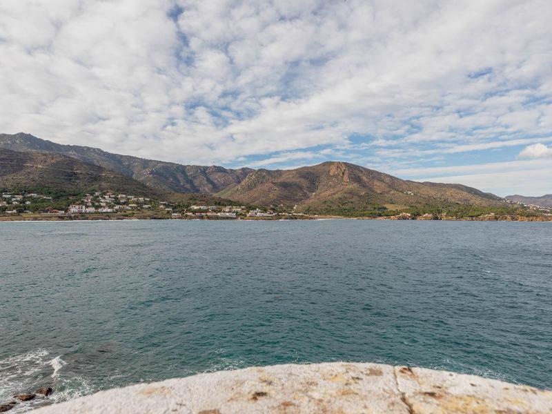 Rare Hilltop Villa with 360° Views , Costa Brava 
