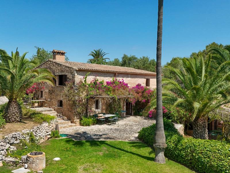 Rustic Finca for Sale in Son Macià, Mallorca , Manacor 