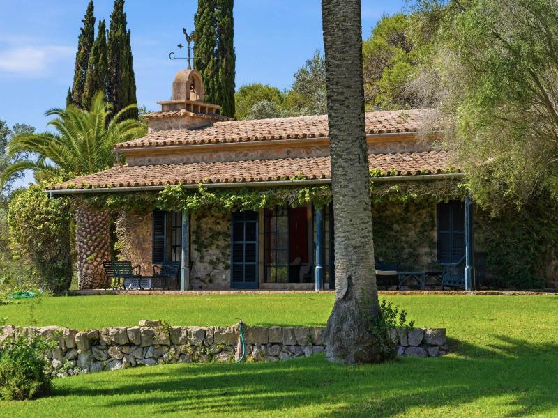 Rustic Finca for Sale in Son Macià, Mallorca , Manacor 