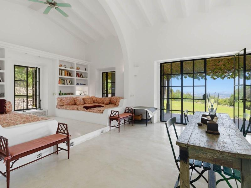 Rustic Finca for Sale in Son Macià, Mallorca , Manacor 
