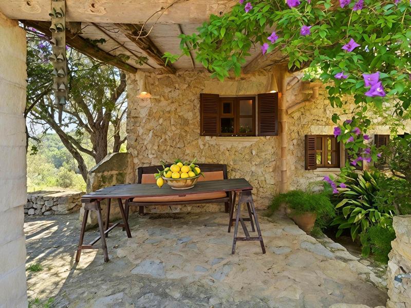 Rustic Finca for Sale in Son Macià, Mallorca , Manacor 