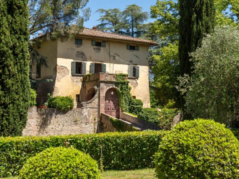 Wineries for sale for sale in Siena - Castelnuovo Berardenga , Tuscany 