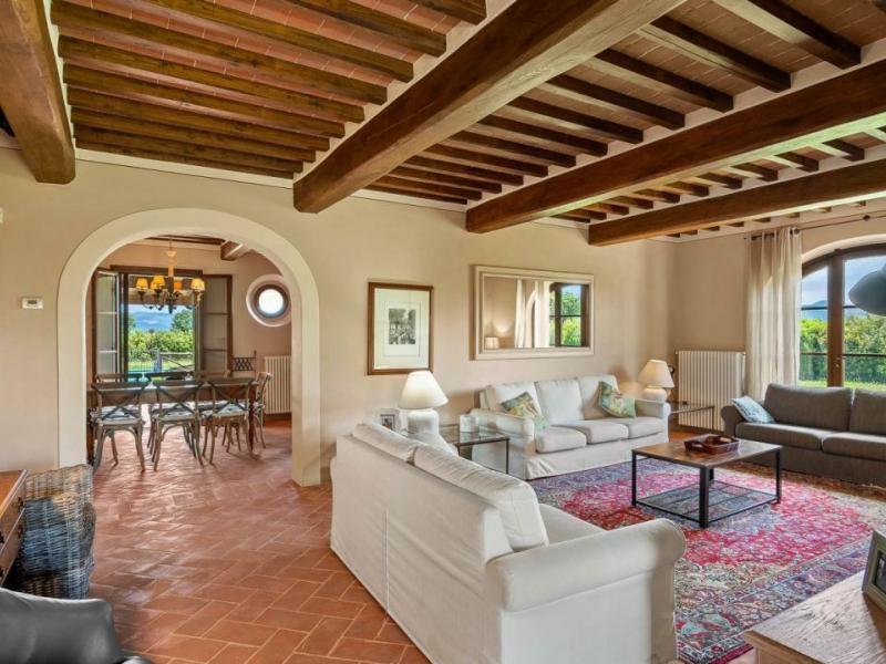 Houses for sale in Arezzo - Cortona , 