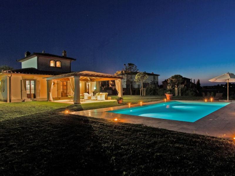 Houses for sale in Arezzo - Cortona , 