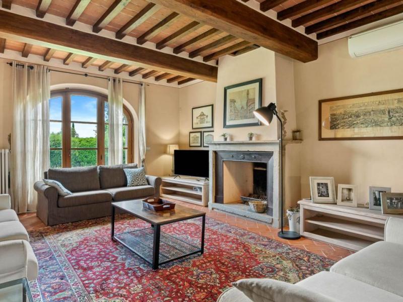 Houses for sale in Arezzo - Cortona , 