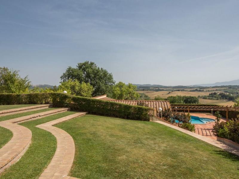 Houses for sale in Siena - Montepulciano , 