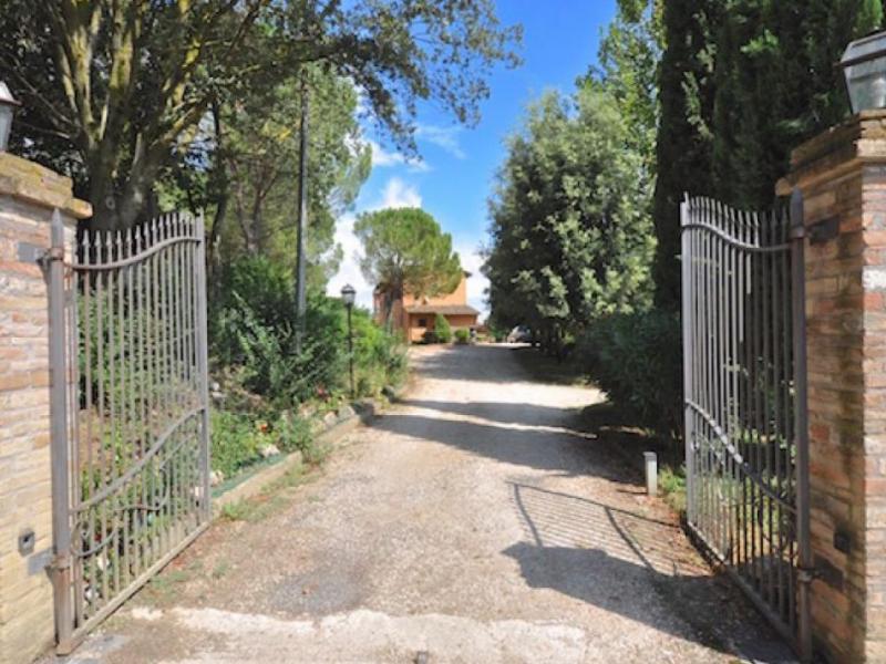 Houses for sale in Perugia - Perugia , 