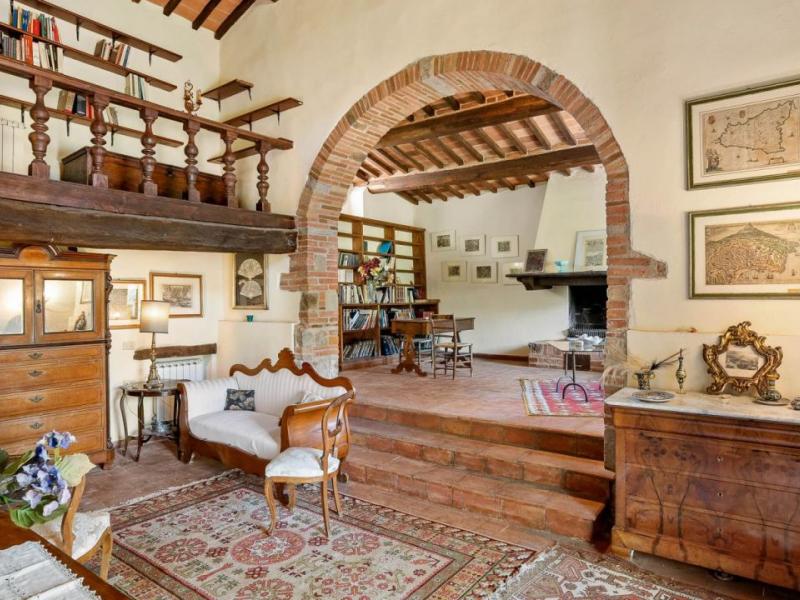 Borgo/Hamlet for sale for sale in Perugia - Piegaro , Umbria 