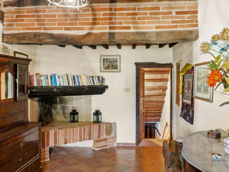 Borgo/Hamlet for sale for sale in Perugia - Piegaro , Umbria 