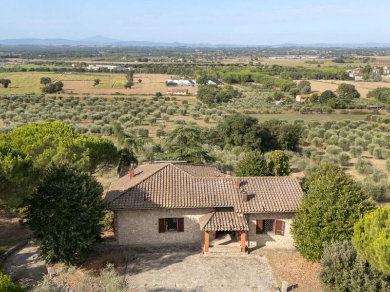 Detached House for sale for sale in Arezzo - Cortona , Tuscany 