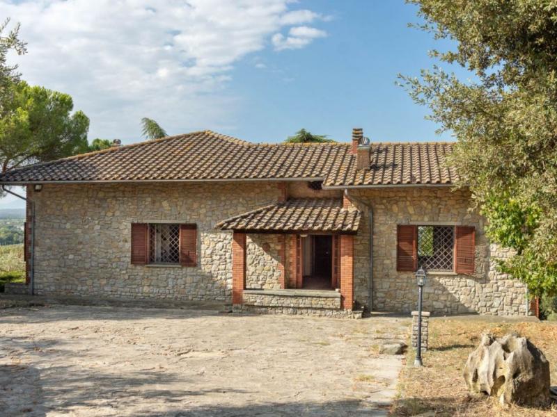 Detached House for sale for sale in Arezzo - Cortona , Tuscany 