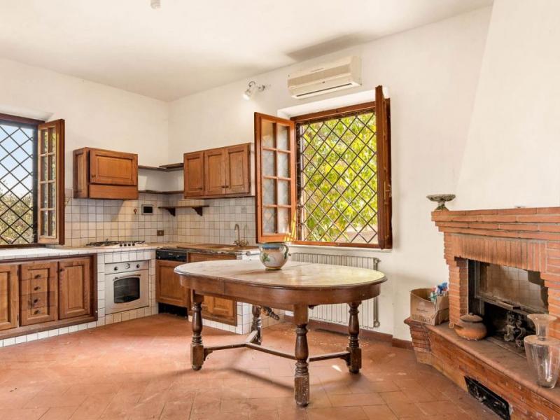 Detached House for sale for sale in Arezzo - Cortona , Tuscany 