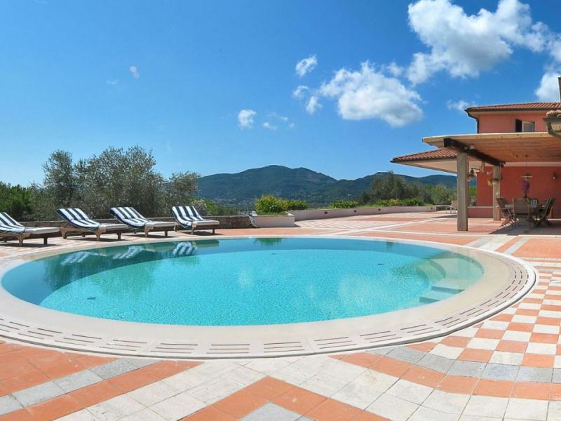 Elegant Sea View Villa with Pool , Tuscany 
