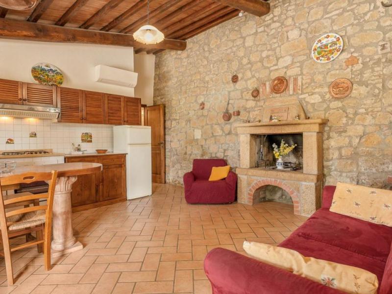 Historic Stone Villa for Sale in San Quirico d’Orcia, Tuscany , Tuscany 