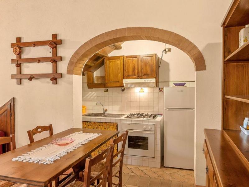 Historic Stone Villa for Sale in San Quirico d’Orcia, Tuscany , Tuscany 