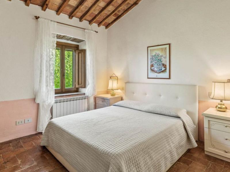 Prestigious Tuscan Estate for Sale Near Montalcino, Italy , Tuscany 