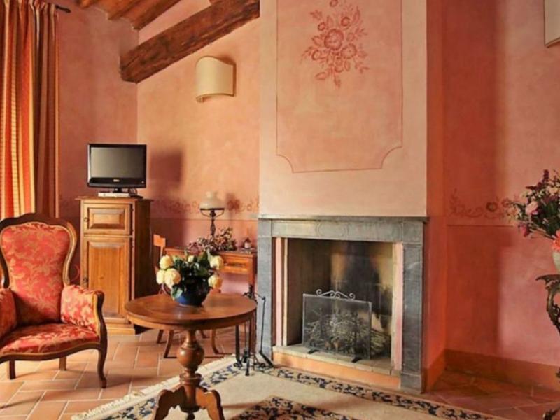 Historic Del Santo Mansion Resort for Sale in Chianti Classico, Tuscany , Tuscany 