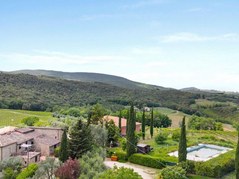 Winery Estate with Pool and Views of San Gimignano for Sale in Tuscany , Tuscany 