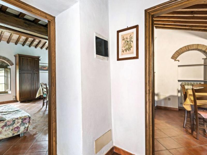 Winery Estate with Pool and Views of San Gimignano for Sale in Tuscany , Tuscany 