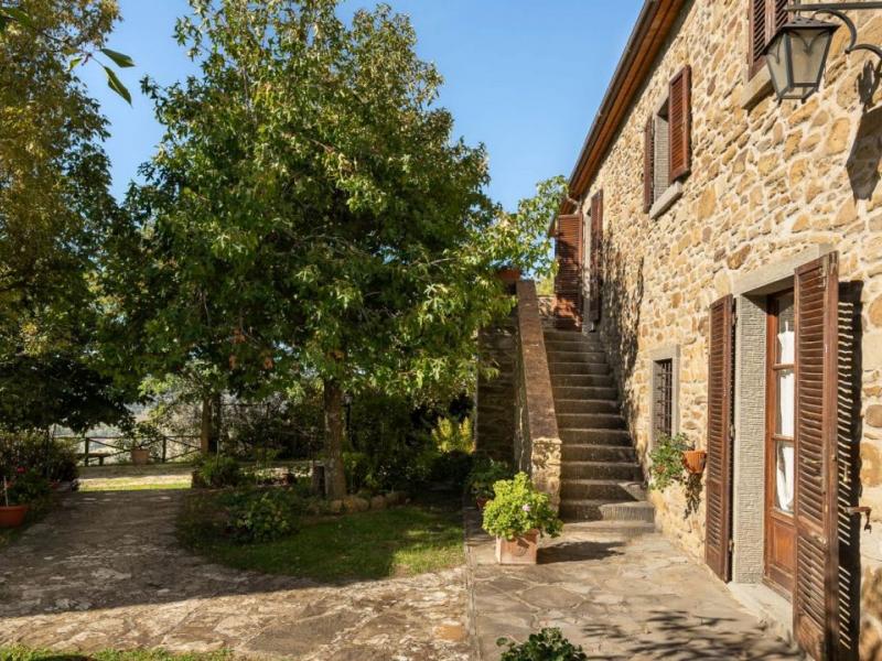 Restored Stone Country House with Pool and Olive Grove for Sale Near Cortona , Tuscany 